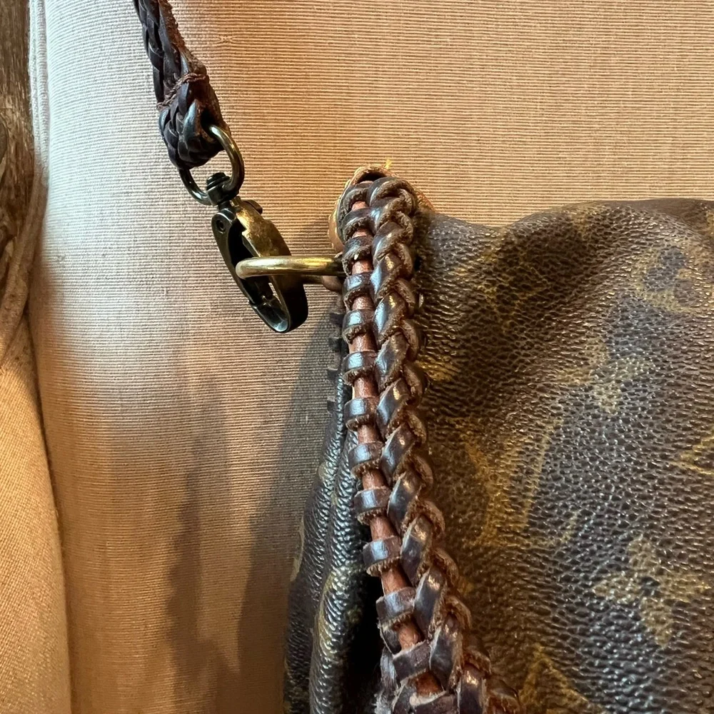 Louis Vuitton Dark Brown Monogram Crossbody Bag - Picture 8 of 11